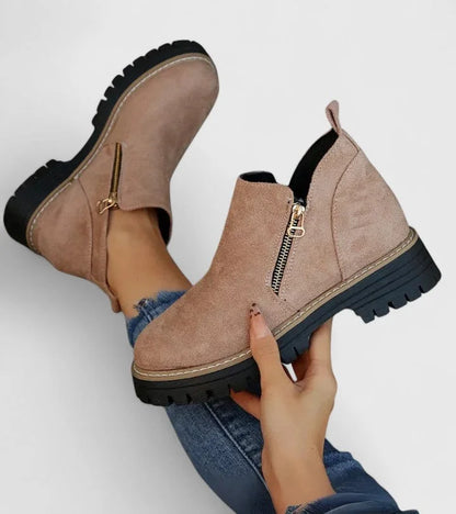 Women's suede side zip ankle boots with chunky lug sole – Pink