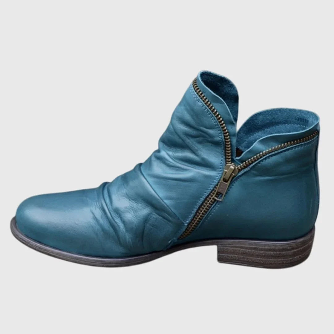 Women's cushioned shoes with gel-filled sole and ankle strap – Blue