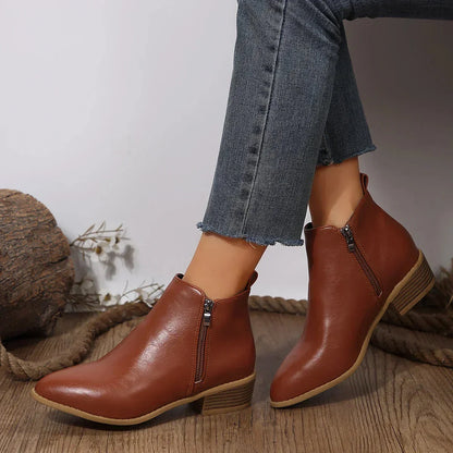 Women's cushioned ankle boots with block heel and side zipper