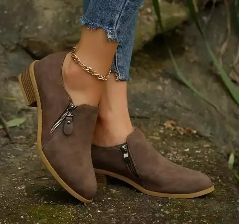 Women's comfort ankle boots with side zipper and cushioned insole