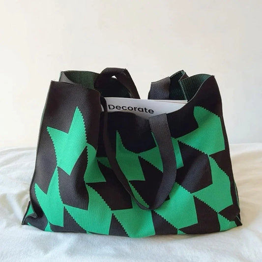 Women's oversized canvas tote bag with graphic print pattern – Green