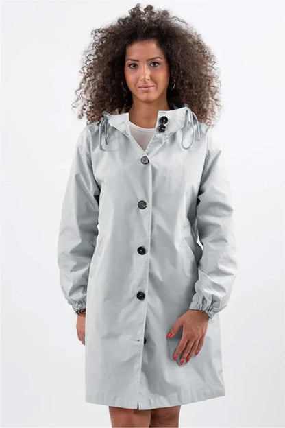 Women's oversized water-resistant windbreaker jacket