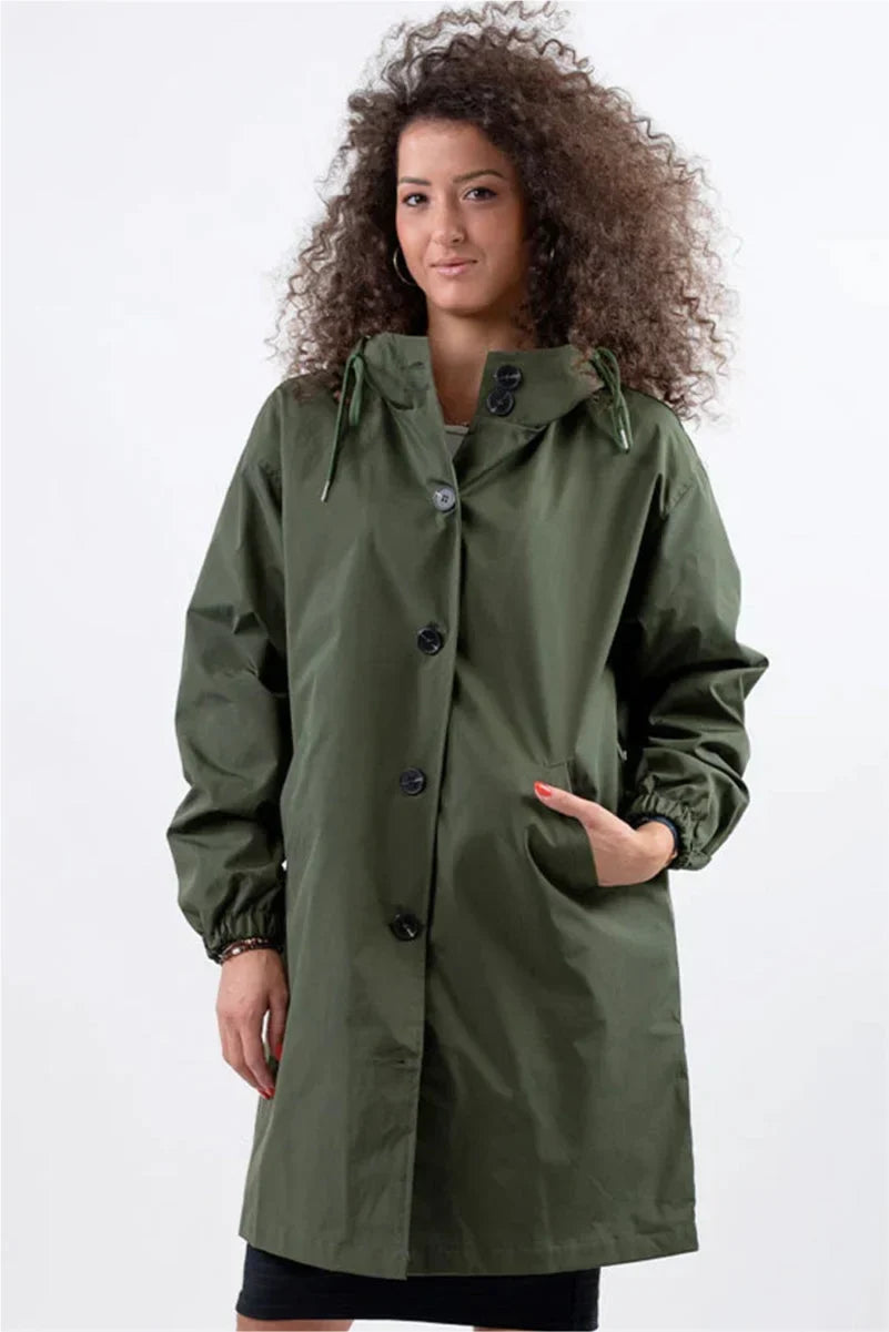 Women's oversized water-resistant windbreaker jacket