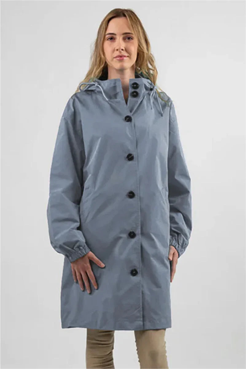 Women's oversized water-resistant windbreaker jacket
