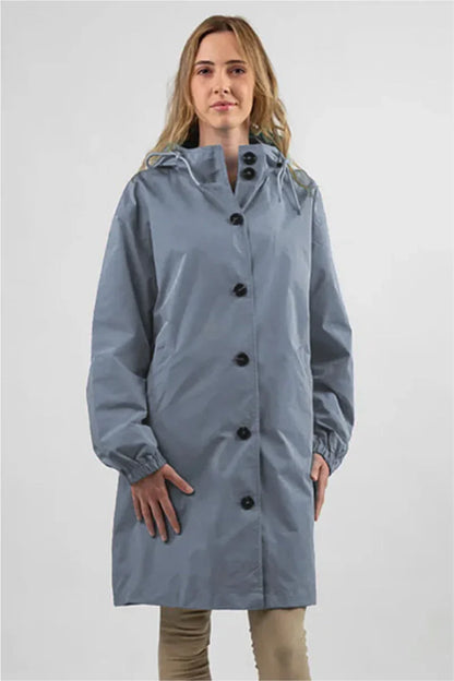 Women's oversized water-resistant windbreaker jacket