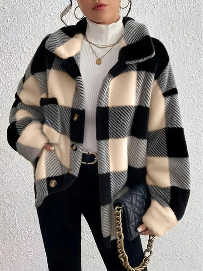 Women's oversized plaid button-up fleece jacket with pockets – Apricot