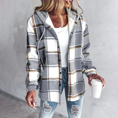 Women's oversized plaid cardigan with button-front closure – Gray