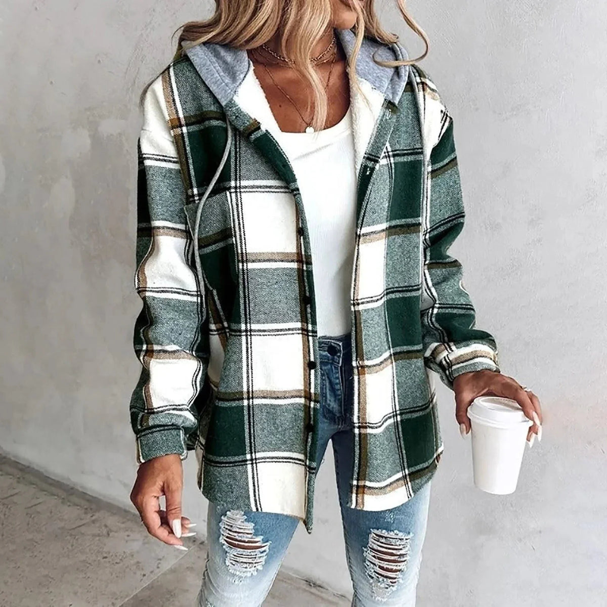 Women's oversized plaid cardigan with button-front closure – Green