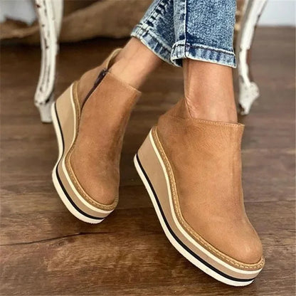 Women's slip-on Chelsea boots with platform sole – Khaki