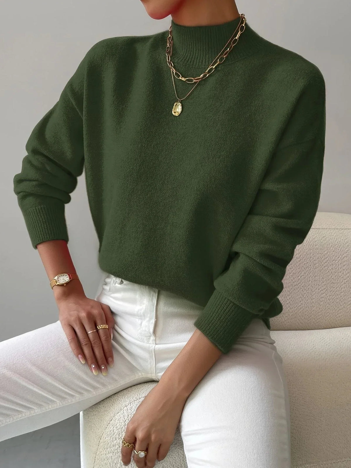 Women's ribbed knit sweater with roll neck and ribbed cuffs – Green