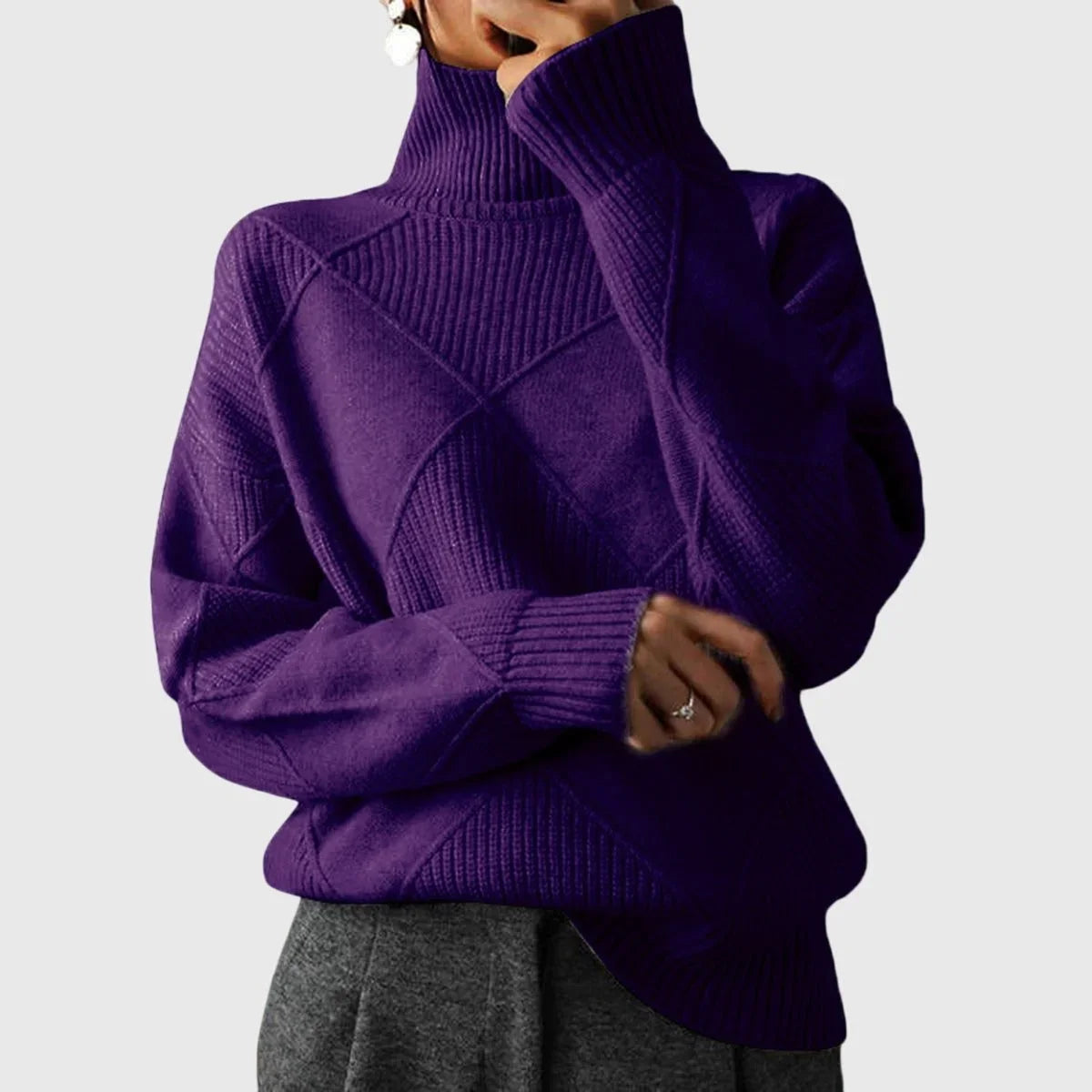 Women's ribbed knit turtleneck sweater with geometric pattern – Purple