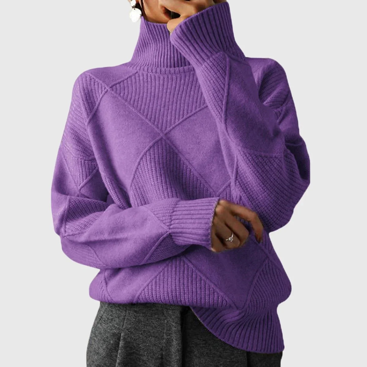 Women's ribbed knit turtleneck sweater with geometric pattern – Violet