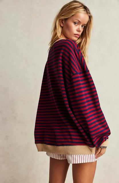 Women's striped oversized pullover sweater with long sleeves