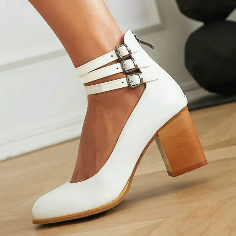 Women's ankle boots with triple buckle straps and block heel – White