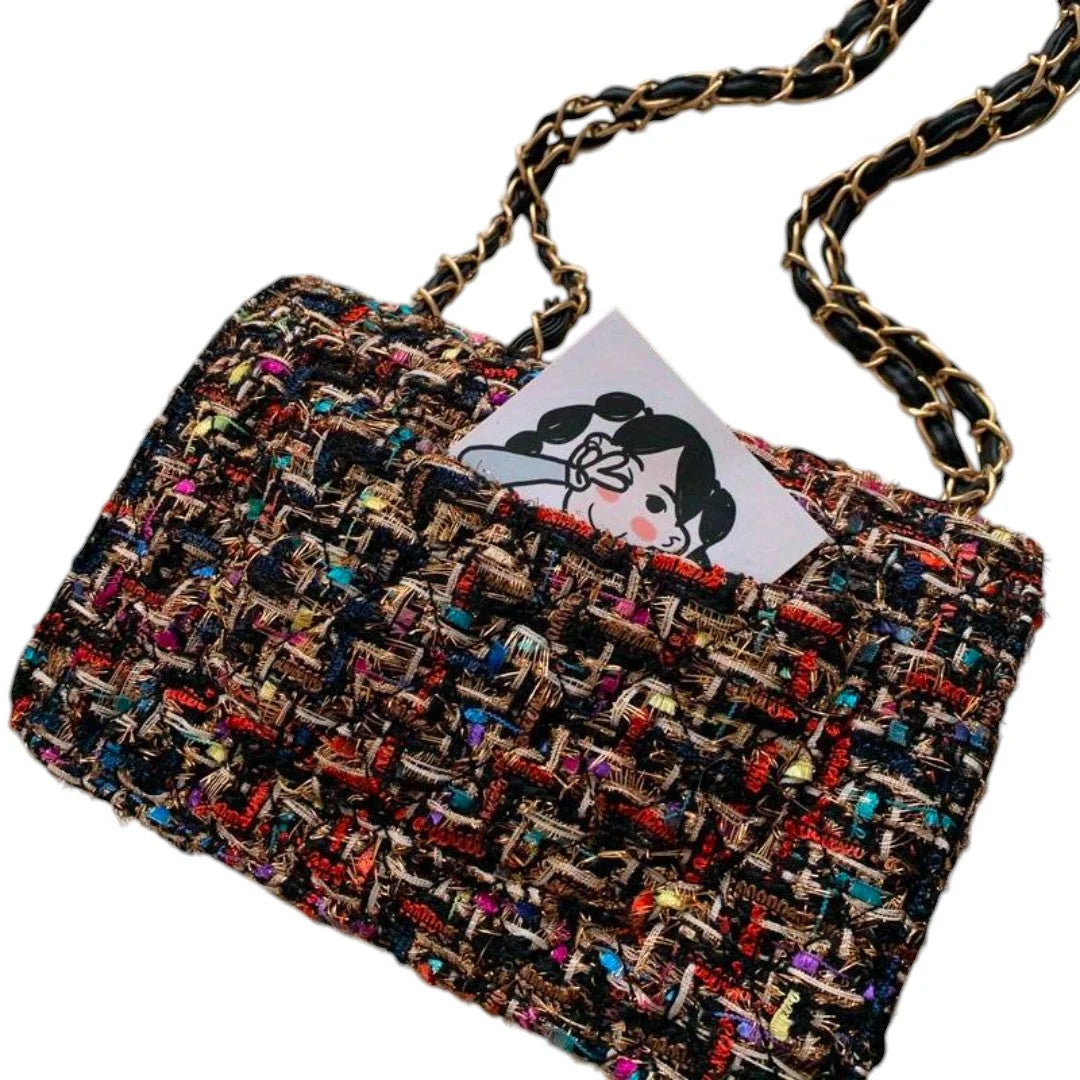 Women's tweed shoulder bag with adjustable chain strap