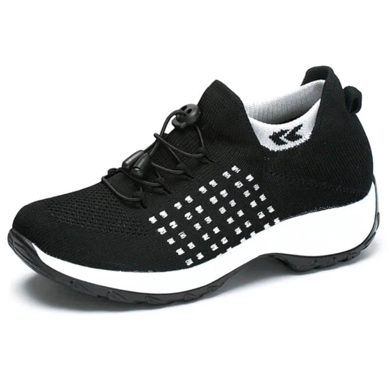 Women's comfort comfort knit sneakers with bungee-lace slip-on design – Black/white