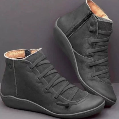 Women's ankle boots with lace-up front for casual wear – Dark Brown