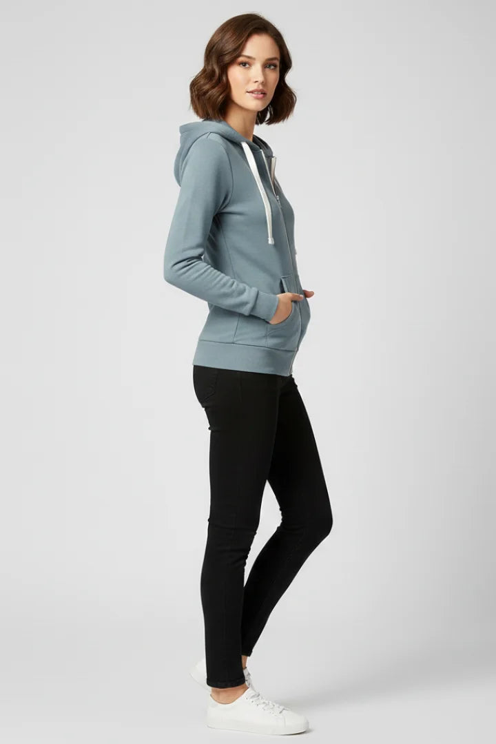 Women’s hoodie with front zipper and kangaroo pockets