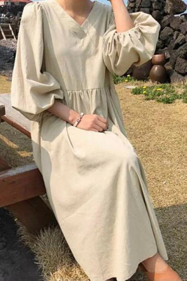 Women's autumn smocked-waist midi dress with V-neck balloon sleeves
