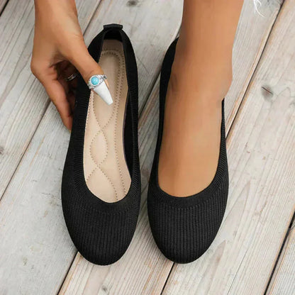 Women's knit comfort slip-on flats with round toe – Black