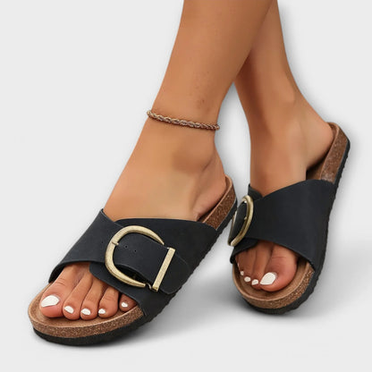 Women's faux-leather cork-footbed slide sandals with big buckle – Black