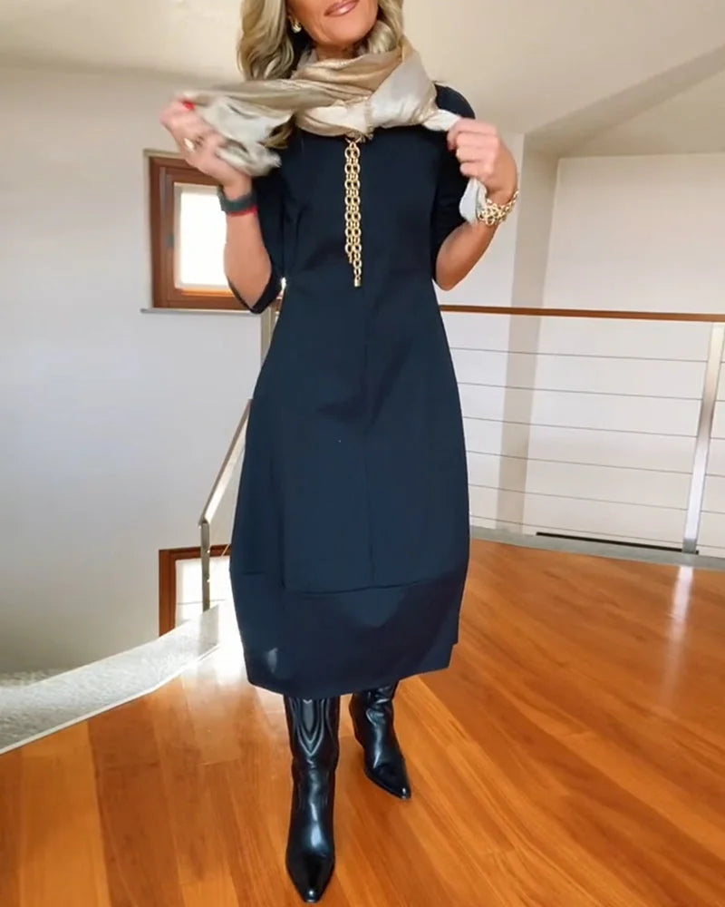Women's knit 3/4-sleeve midi dress with round-neck and side pockets