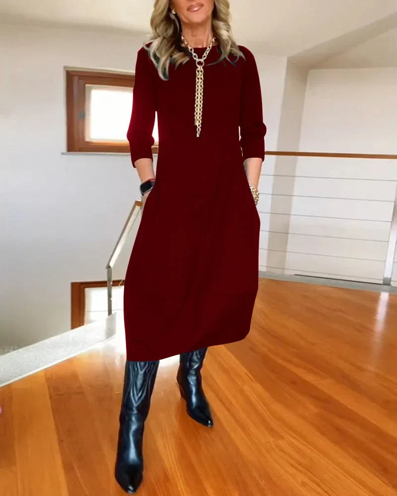 Women's knit 3/4-sleeve midi dress with round-neck and side pockets – Burgundy