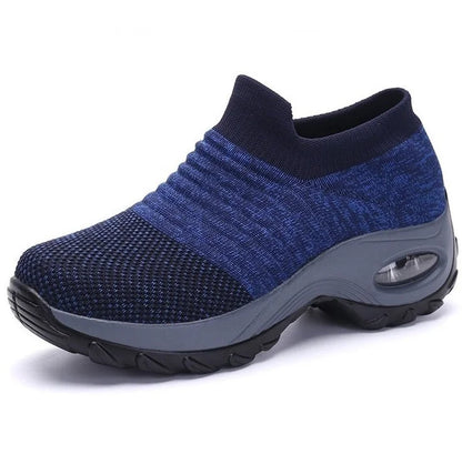Women's knit slip-on sneakers with arch support and air-cushion sole – Blue (Gray Sole)