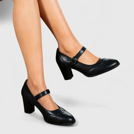 Women's block-heel Mary Jane shoes with buckled strap and brogue detailing – Black