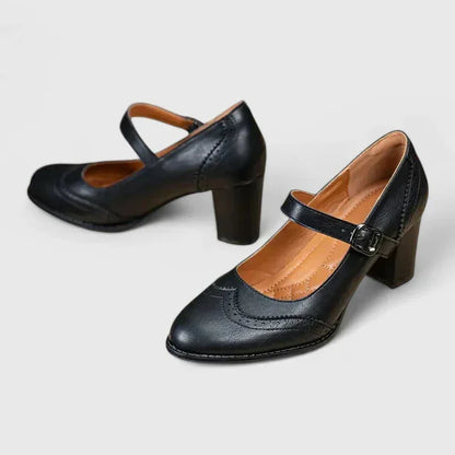 Women's block-heel Mary Jane shoes with buckled strap and brogue detailing