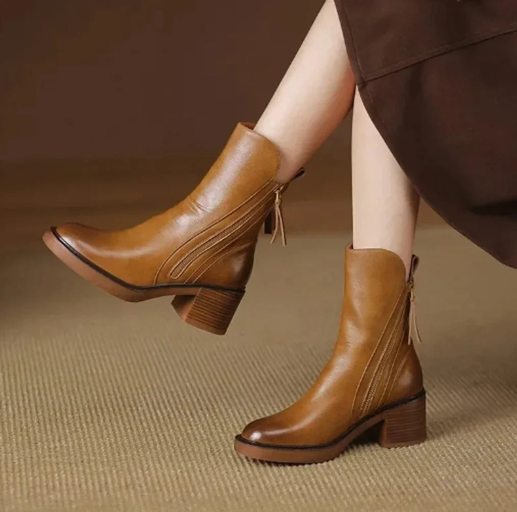 Women's block-heel side-zip leather ankle boots – Brown