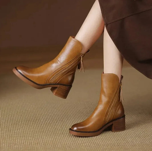 Women's block-heel side-zip leather ankle boots – Brown