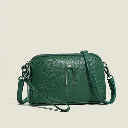 Women's leather shoulder bag with double zip closure and metal accent – Green