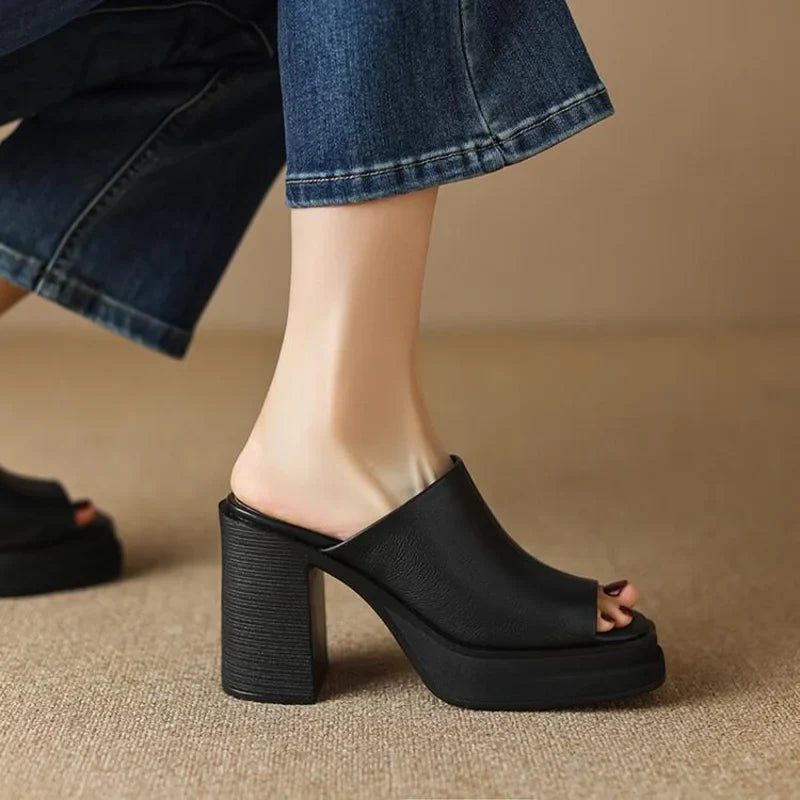 Women's leather platform mule sandals with peep-toe block-heel – Black
