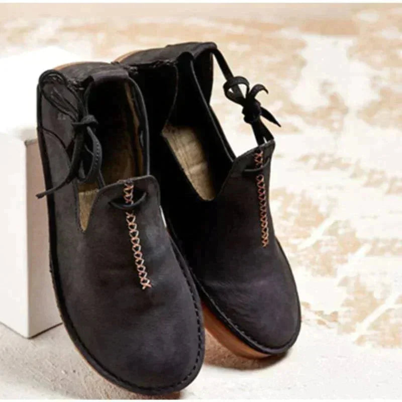 Women's casual suede lace-up flat shoes with decorative stitching – Black
