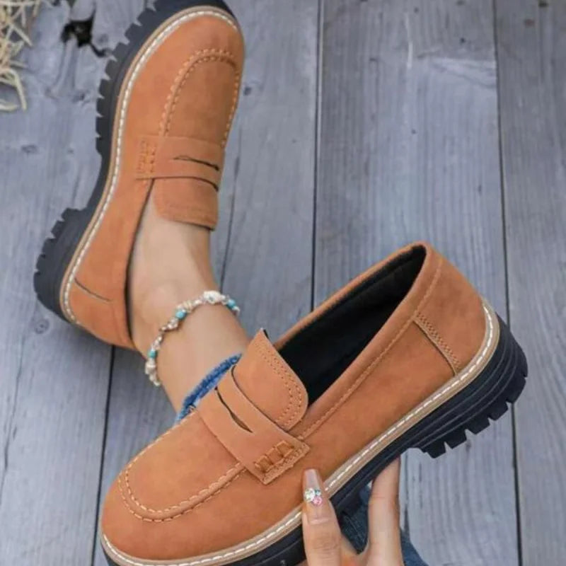 Women's chunky-platform loafers with slip-on penny strap design – Brown