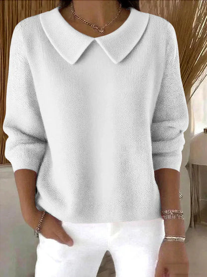 Women's classic knit sweater with a peter pan collar and long sleeves – White