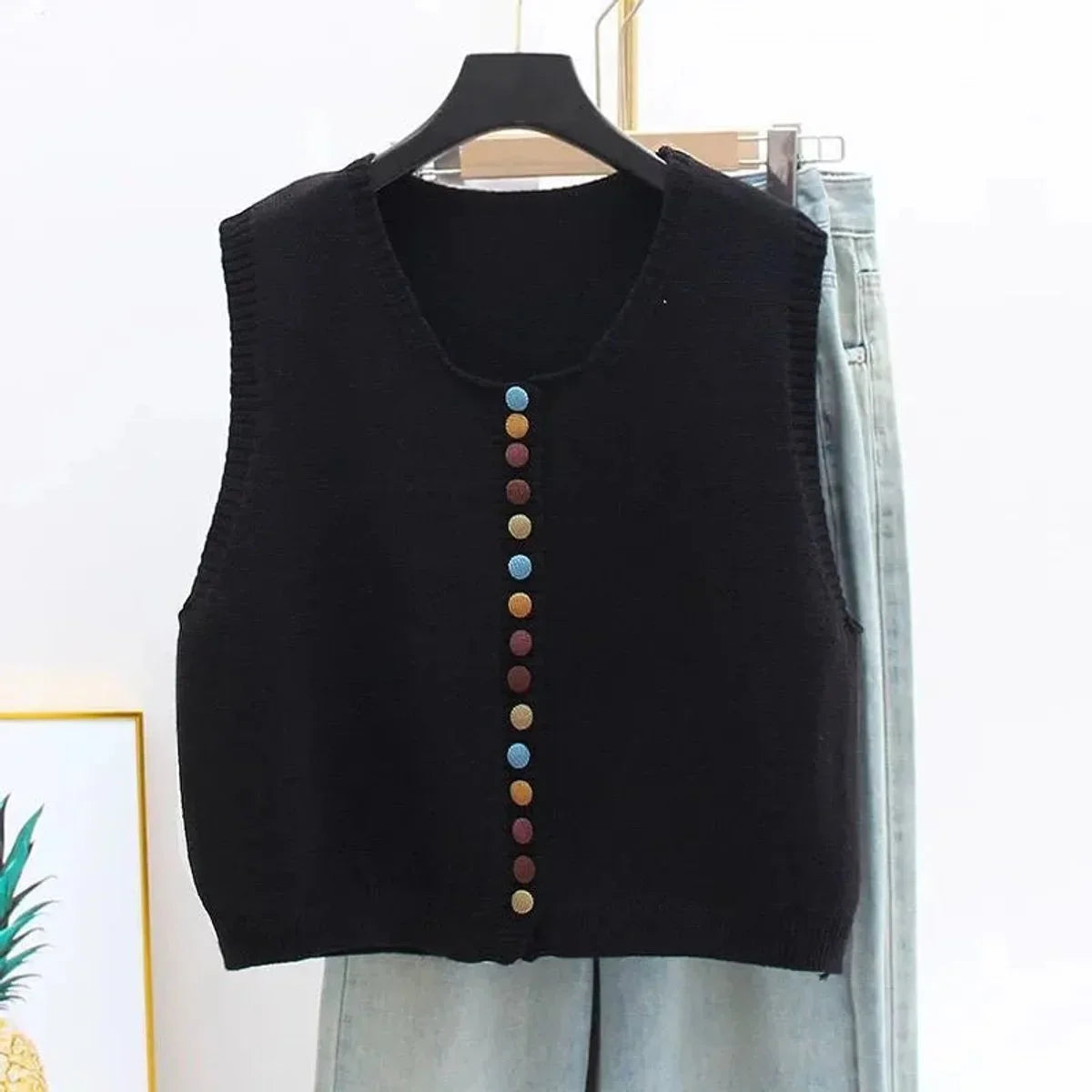 Women's colorful button sleeveless knit sweater vest – Black