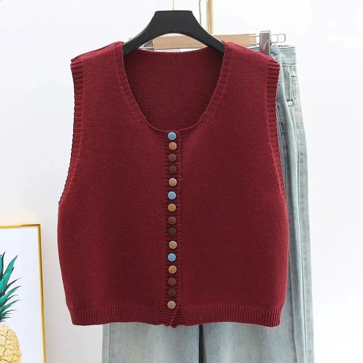 Women's colorful button sleeveless knit sweater vest – Burgundy