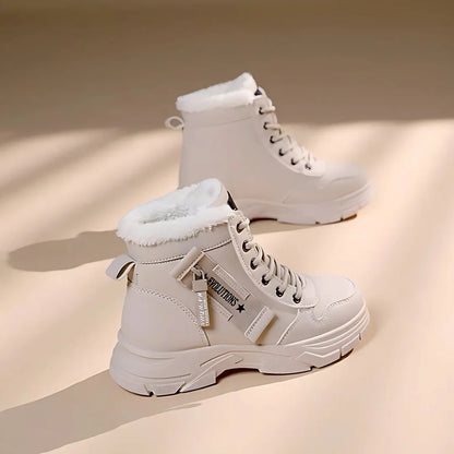 Women's comfort chunky-sole boots with faux-fur lining and lace-up front