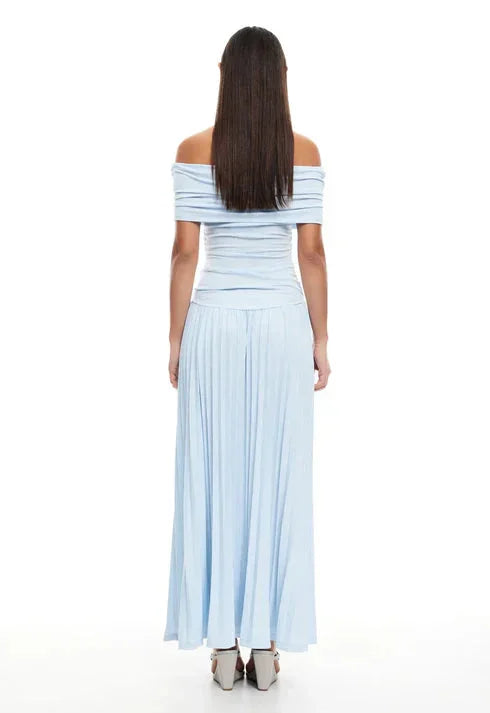 Women's flowy summer maxi dress with off-shoulder neckline and pleated skirt