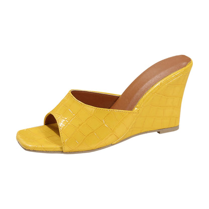 Women's crocodile-embossed leather wedge sandals with open square-toe