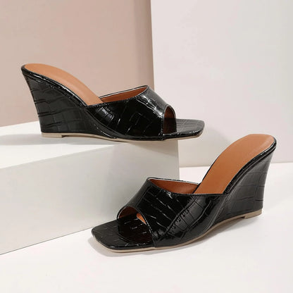 Women's crocodile-embossed leather wedge sandals with open square-toe