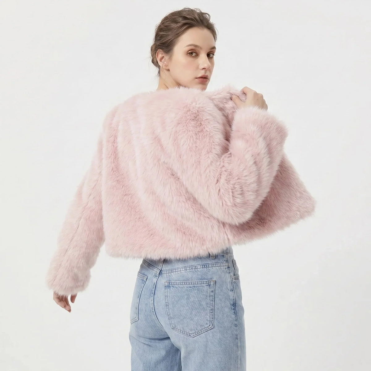 Women's cropped faux fur cardigan jacket – Pink