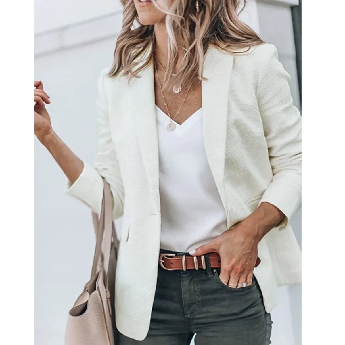 Women's tailored blazer with notched lapel – Wit