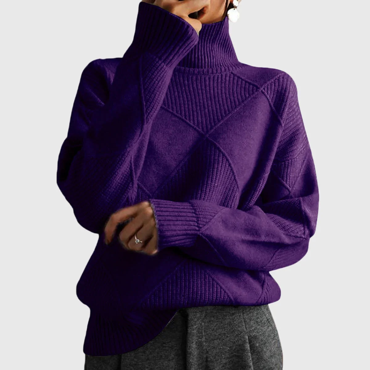 Women's diamond-pattern knit sweater with turtleneck and ribbed cuffs – Purple