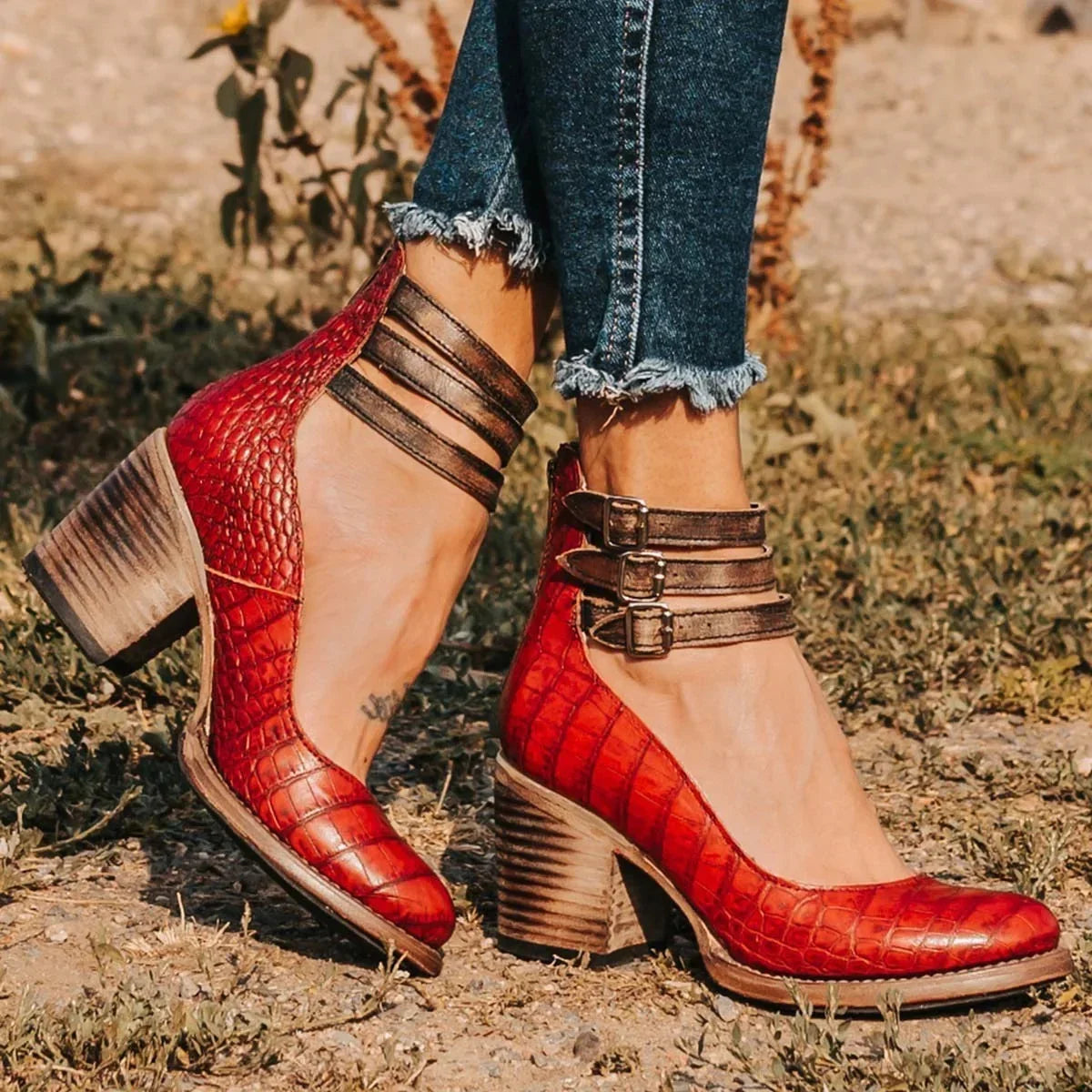 Women's distressed leather block heel sandals with cut-out and triple buckled ankle straps – Red snake