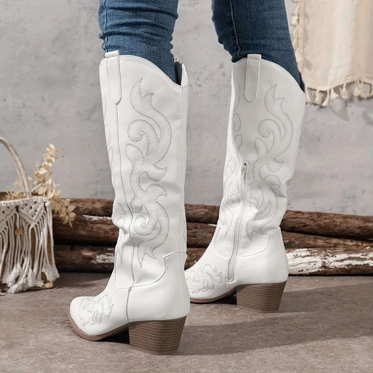 Women's embroidered western faux leather knee-high boots with side zipper and block heel – White