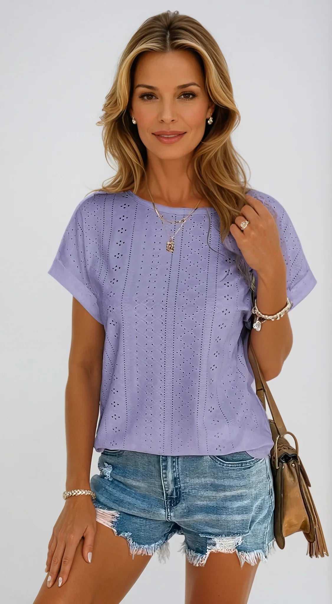 Women's eyelet short-sleeve top with crew-neck and cuffed sleeves – Purple