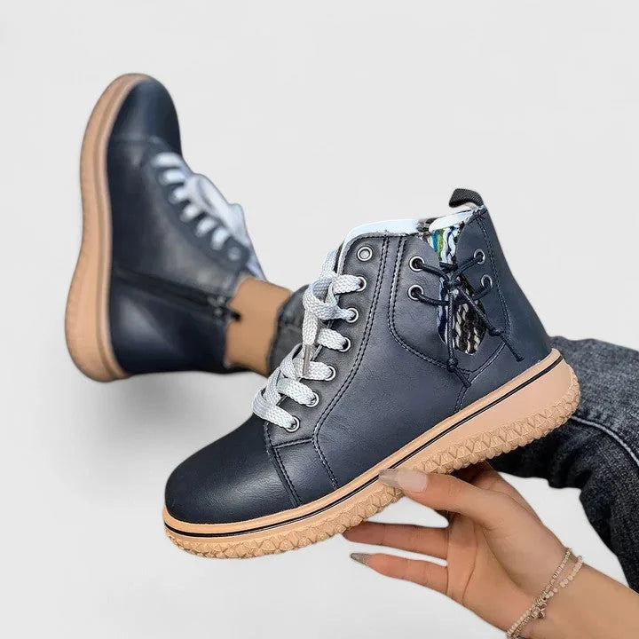 Women's faux leather lace-up ankle boots with a chunky ridged sole – Black